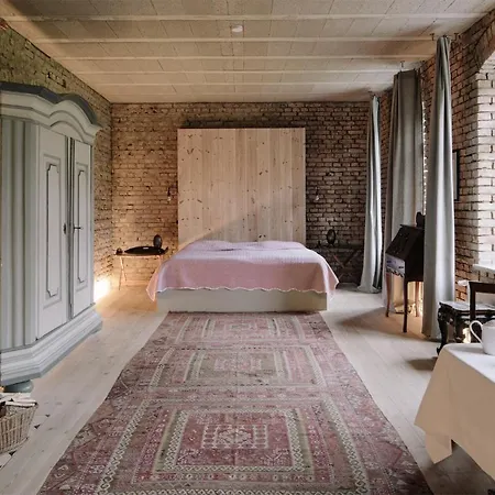 Im Kranich Apartman Hessenburg